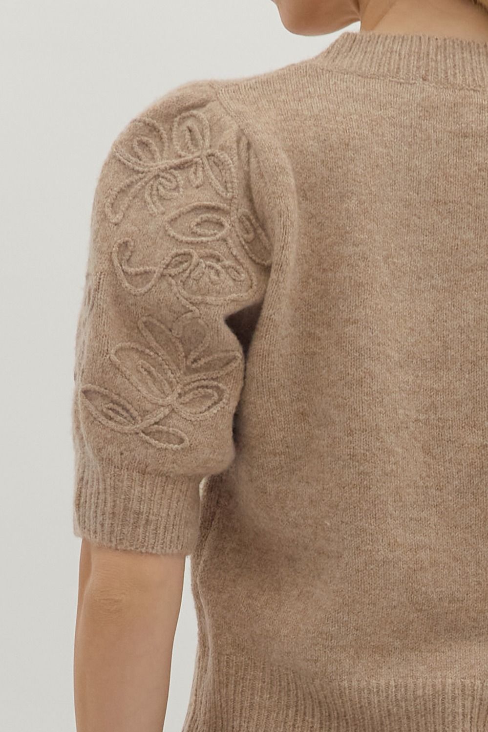 Appliqué Sleeve Detail Top