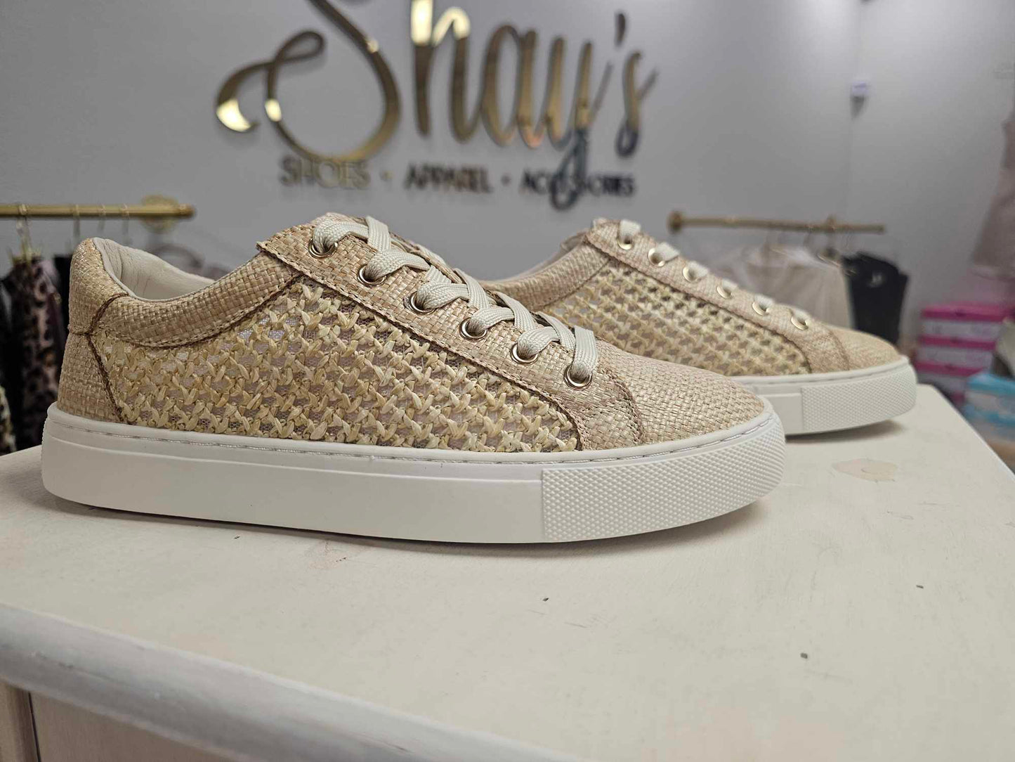 Keep Scrolling- Corky’s Natural Tennis