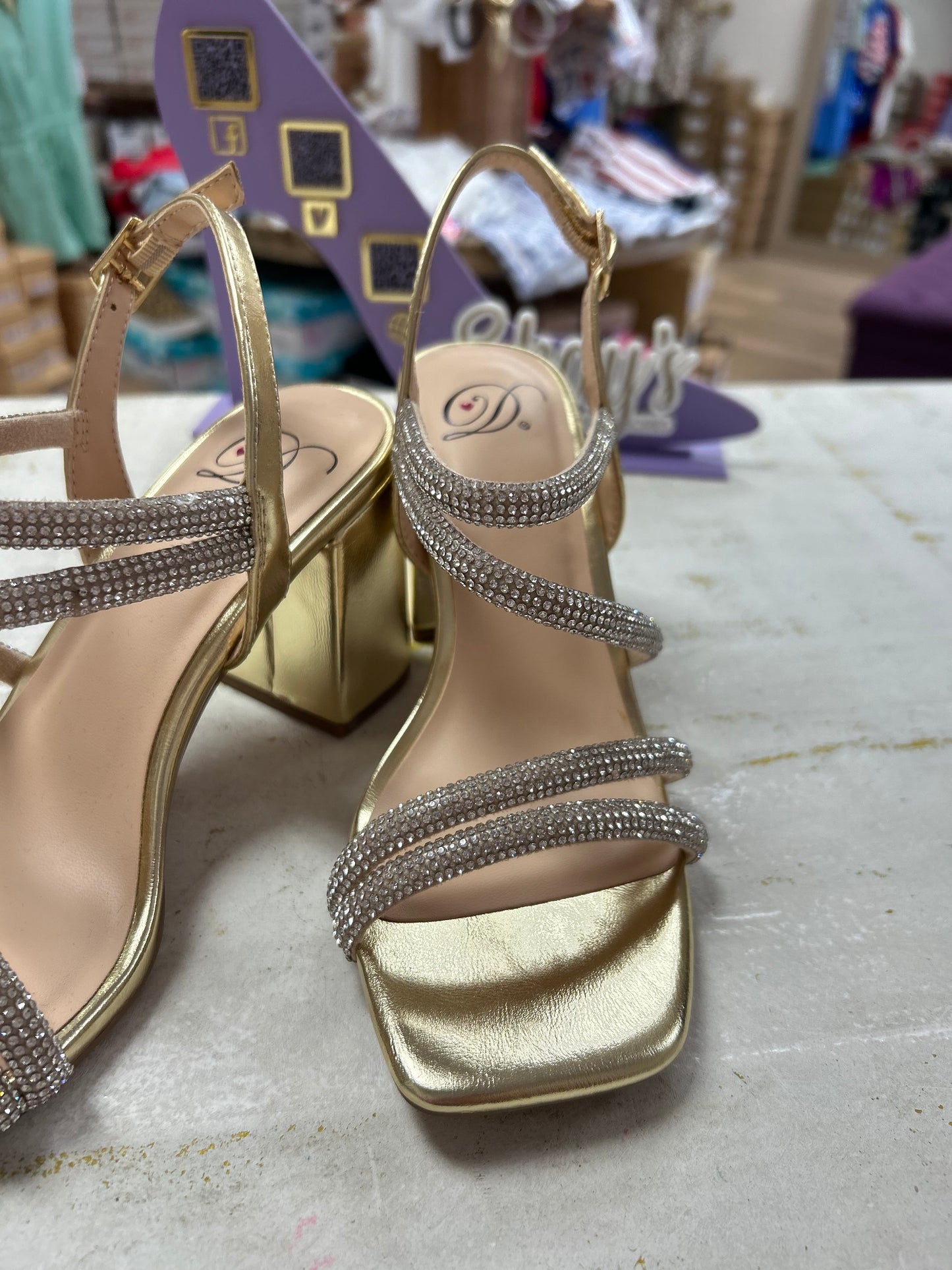 Tasya Heel