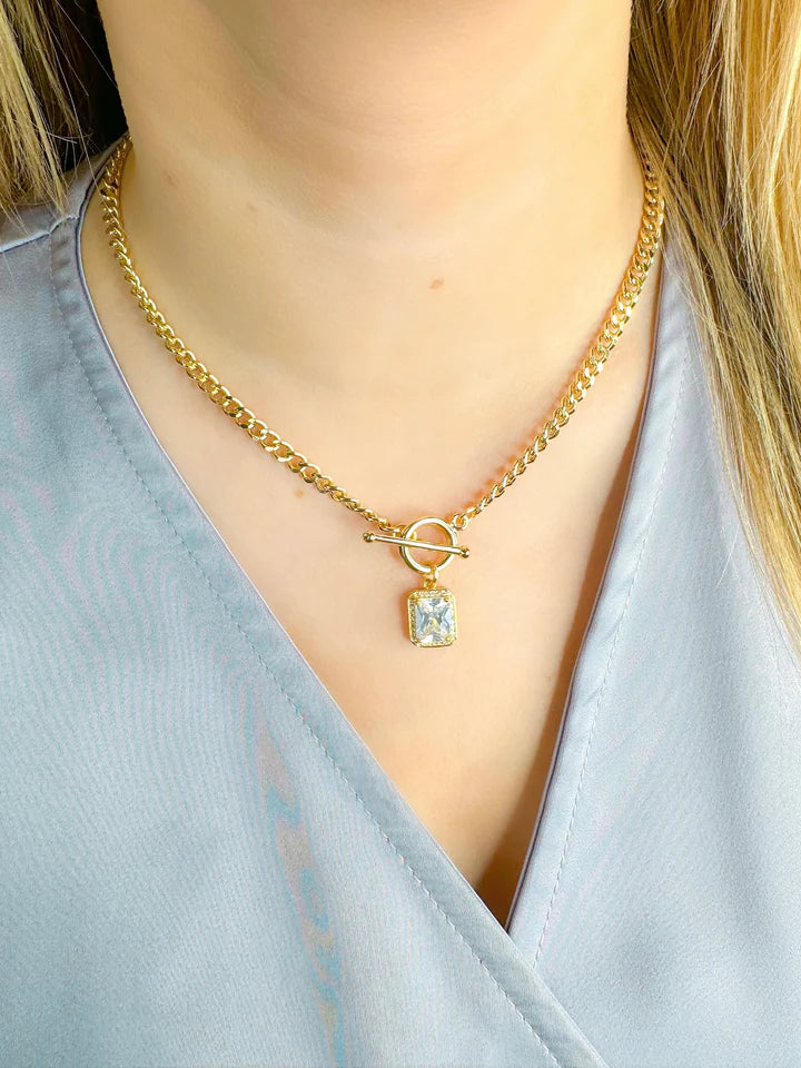 Taylor Shaye- Glam Toggle Necklace