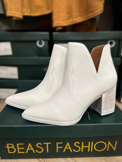 Brooklyn White Boot