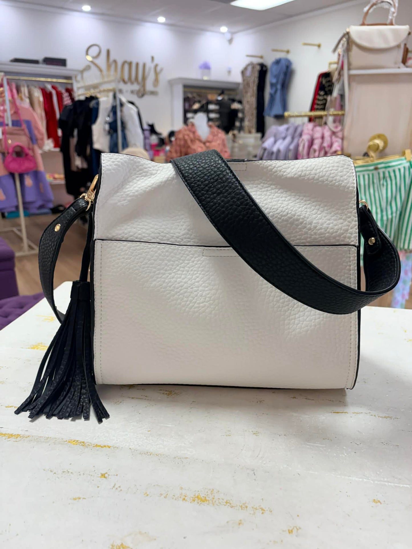 LYLA- 2 in 1 Bucket Bag