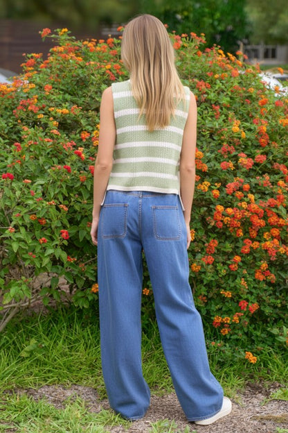 Maci- crochet side tie top