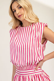Skorty Top-Round Neck Shoulder Padded Waist Elastic Top