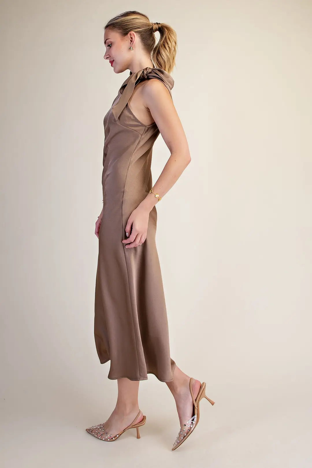 Lovely Evening- Halter Dress