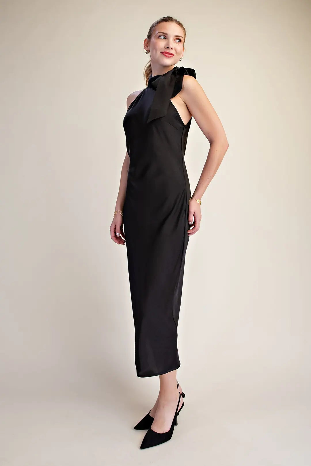 Lovely Evening- Halter Dress
