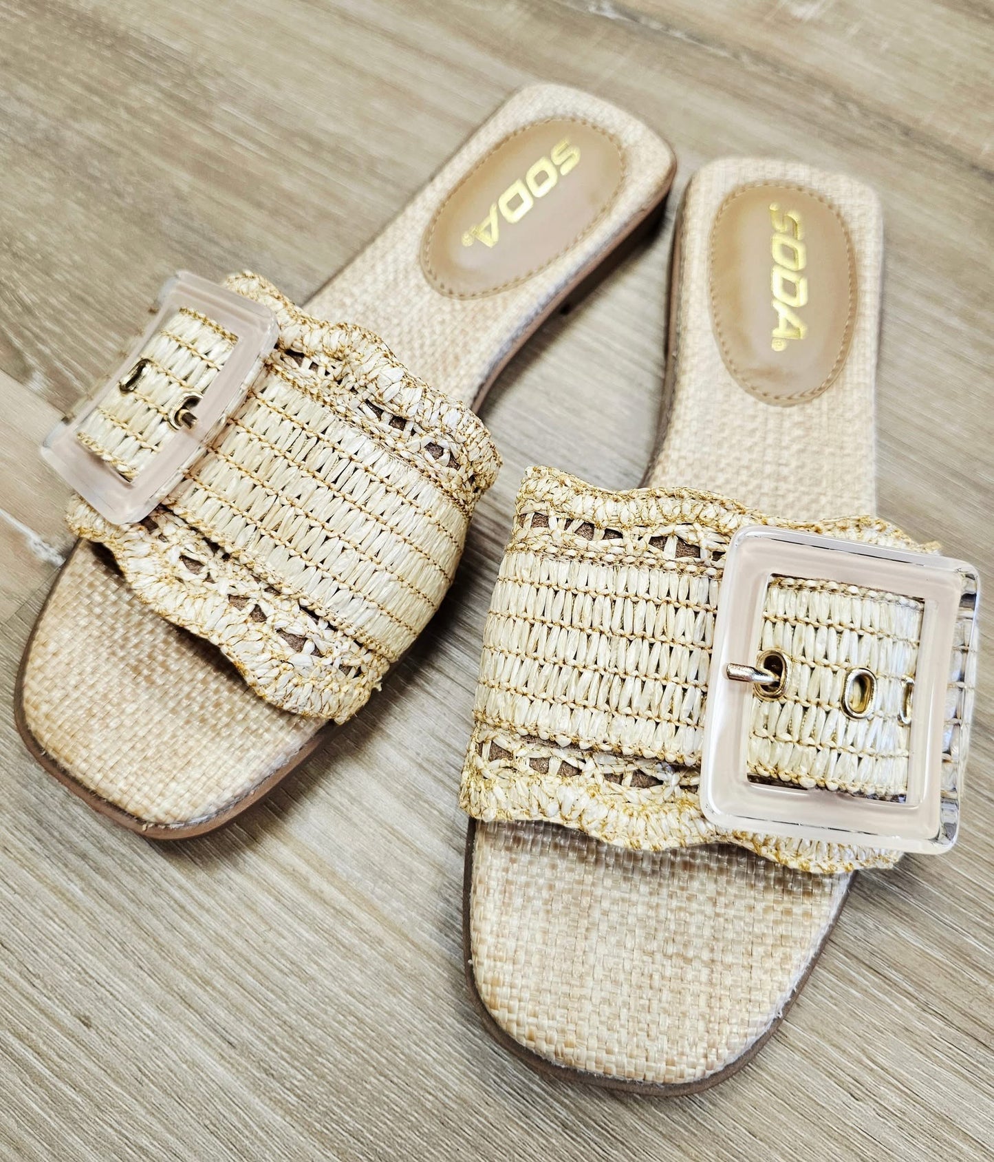 Nayan Raffia Sandals