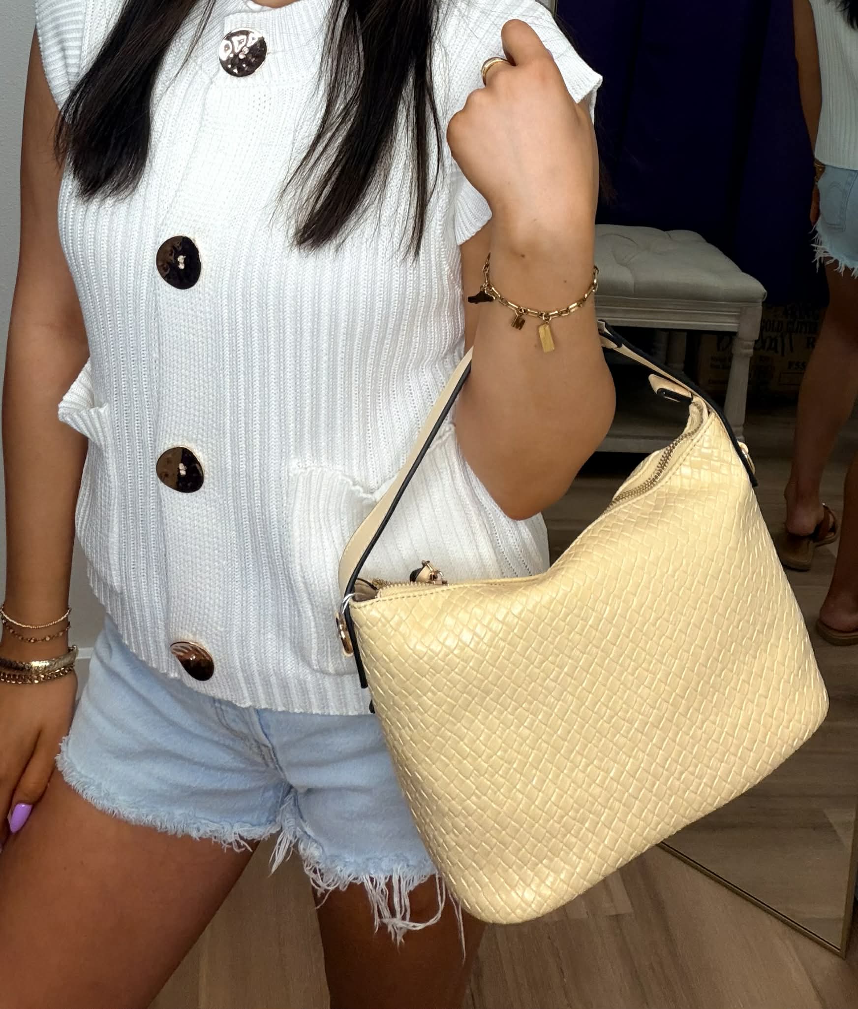 KINSLEY- Bucket Bag