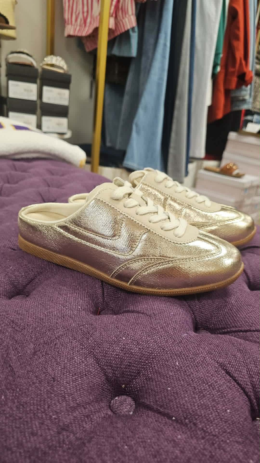 MacKay - Gold Slip On Tennis