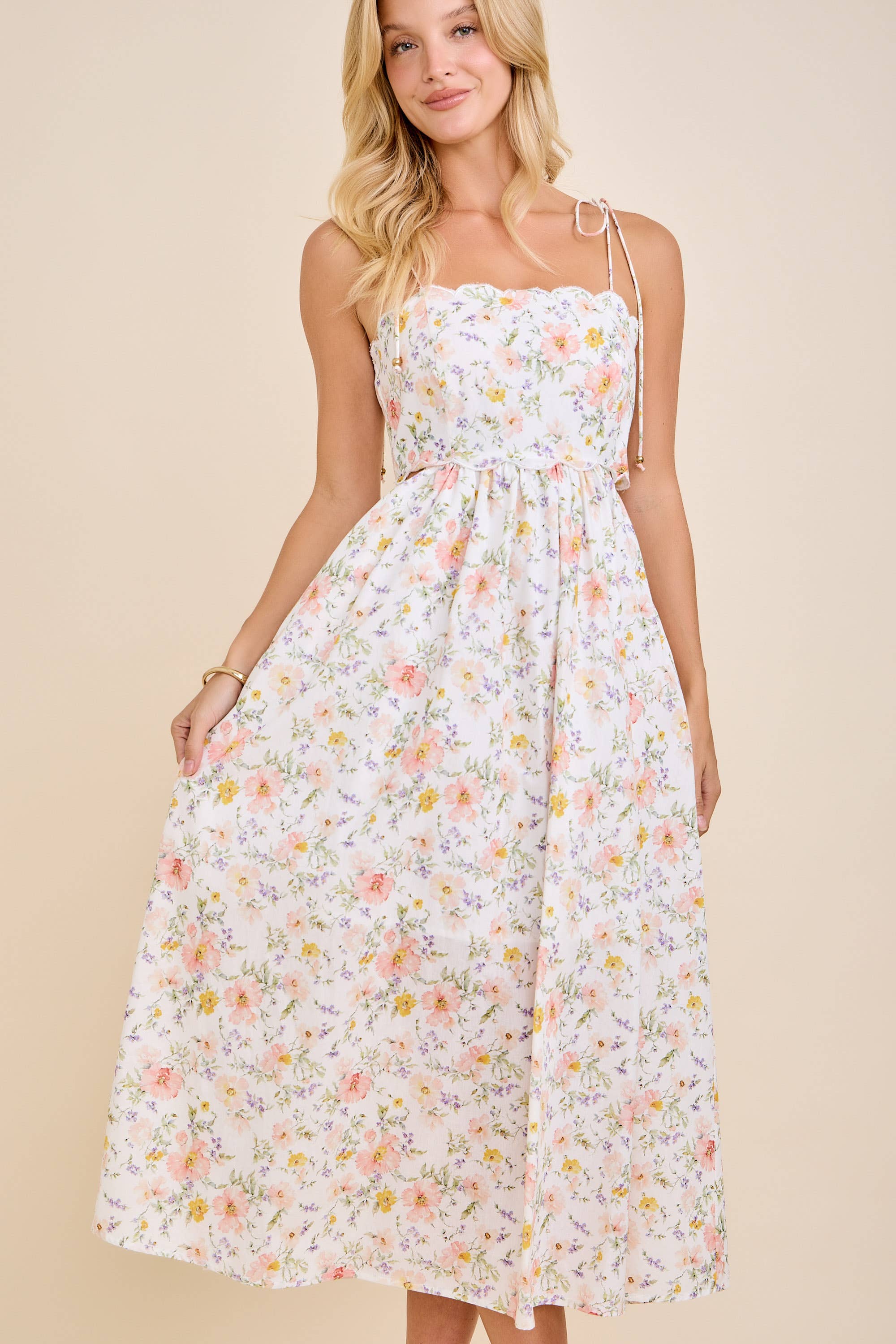 So Spring!- Scallop Edge  Floral Midi Dress