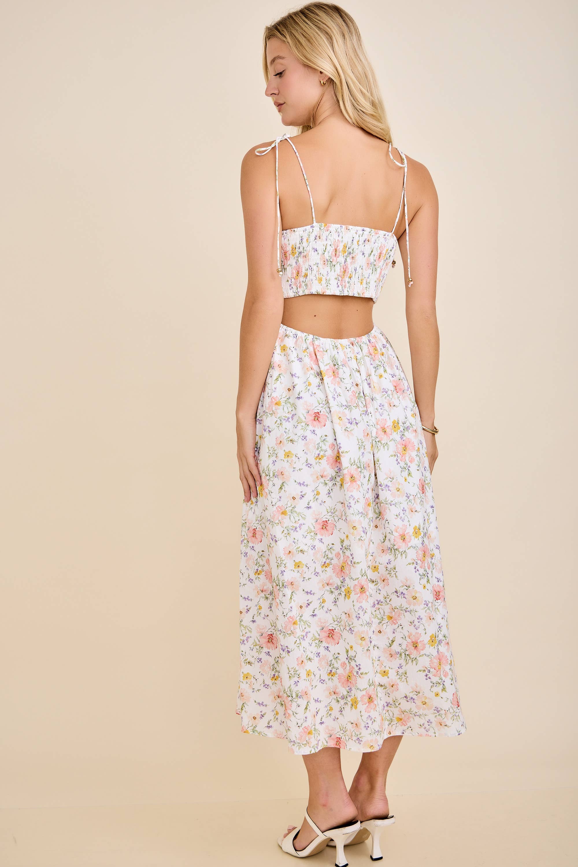 So Spring!- Scallop Edge  Floral Midi Dress