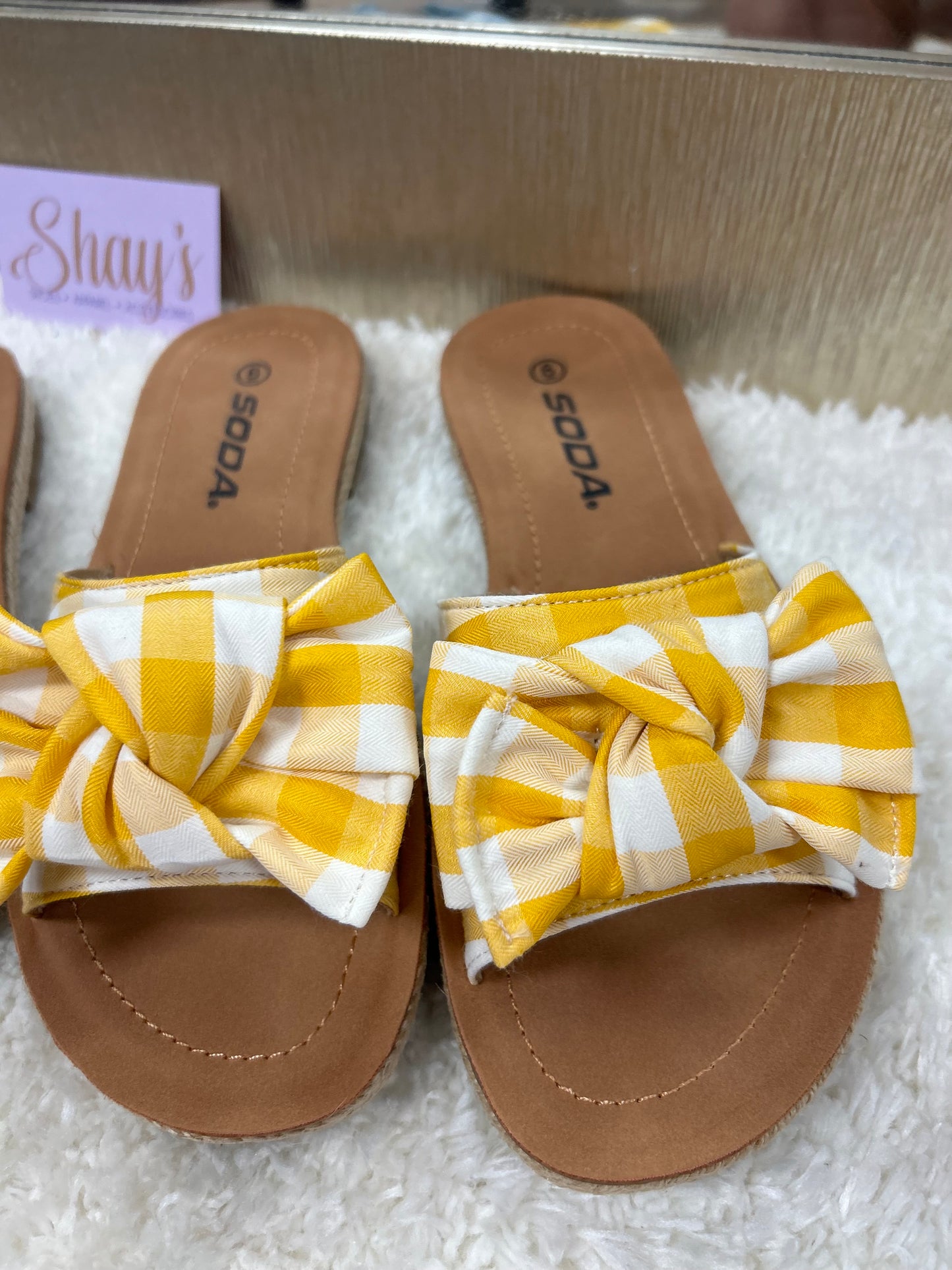 Script Sandal