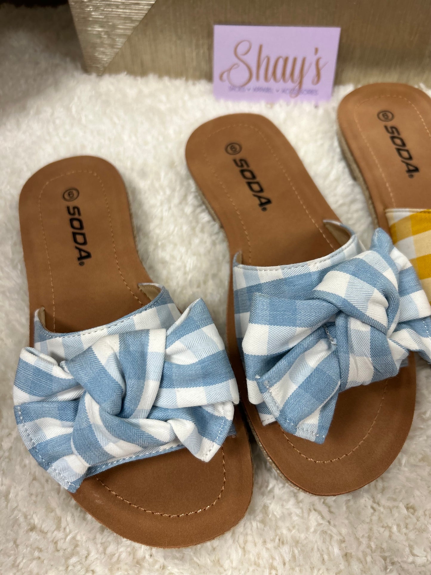 Script Sandal