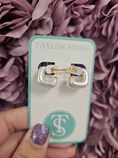 Taylor Shaye- Rory Pearls