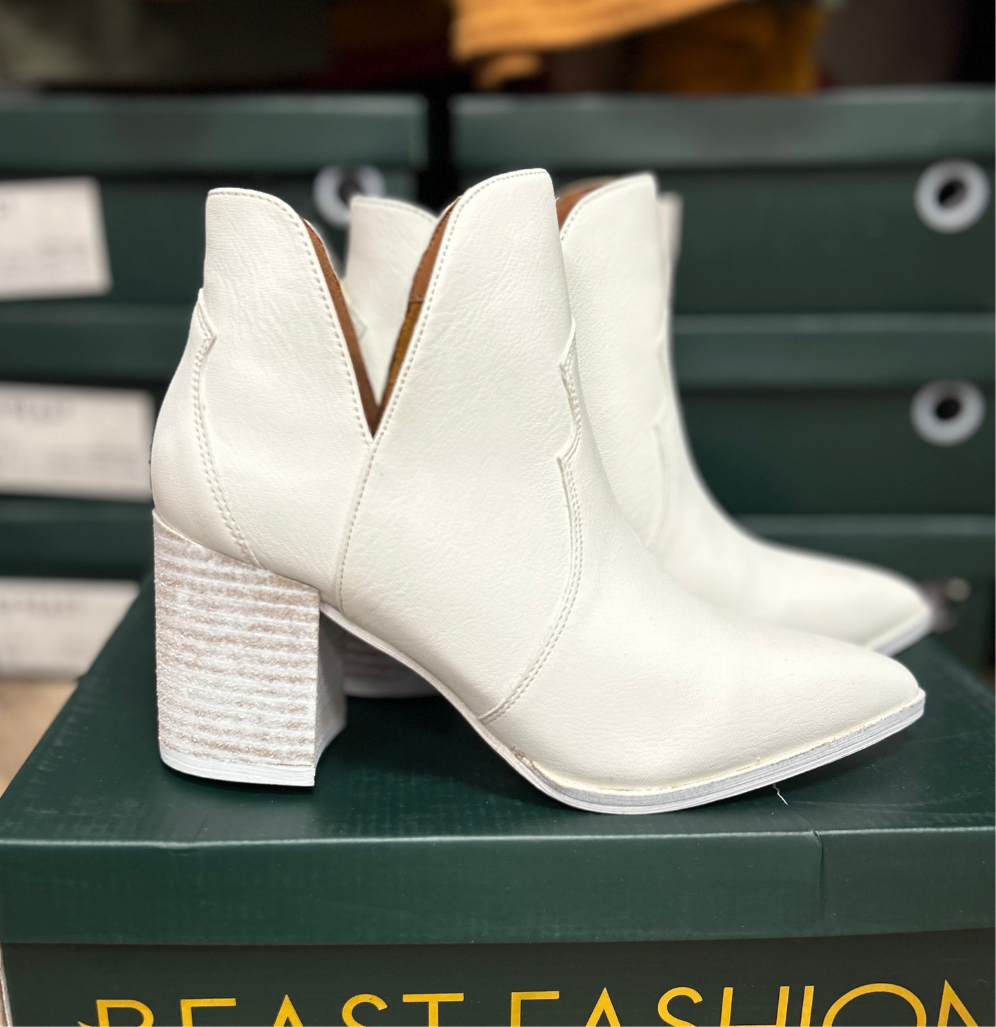 Brooklyn White Boot