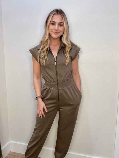 Sleeveless Drop Shoulder Jumpsuit