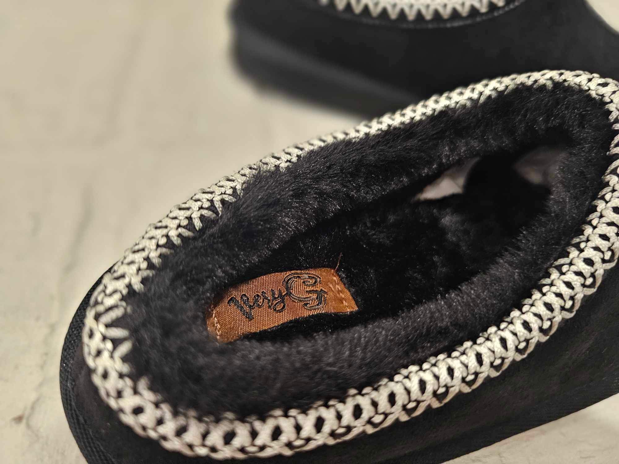 Sparks Slip On’s