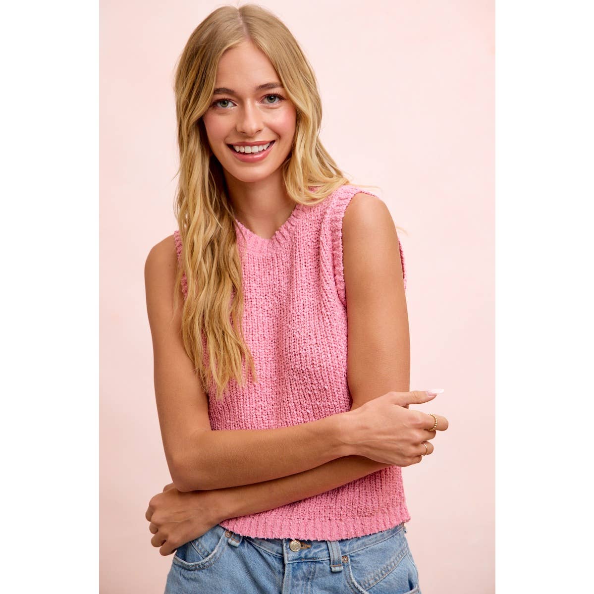 JESSIE- TEXTURED KNIT SLEEVELESS TOP