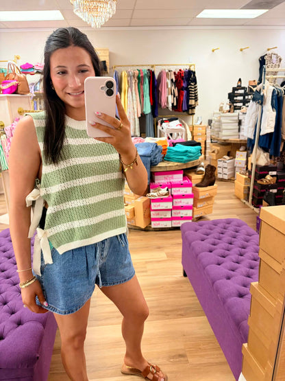 Maci- crochet side tie top