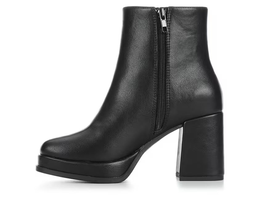 Graham- Short Black Boot