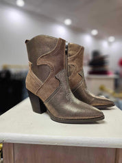 Corky's- Good Lookin Short Boot