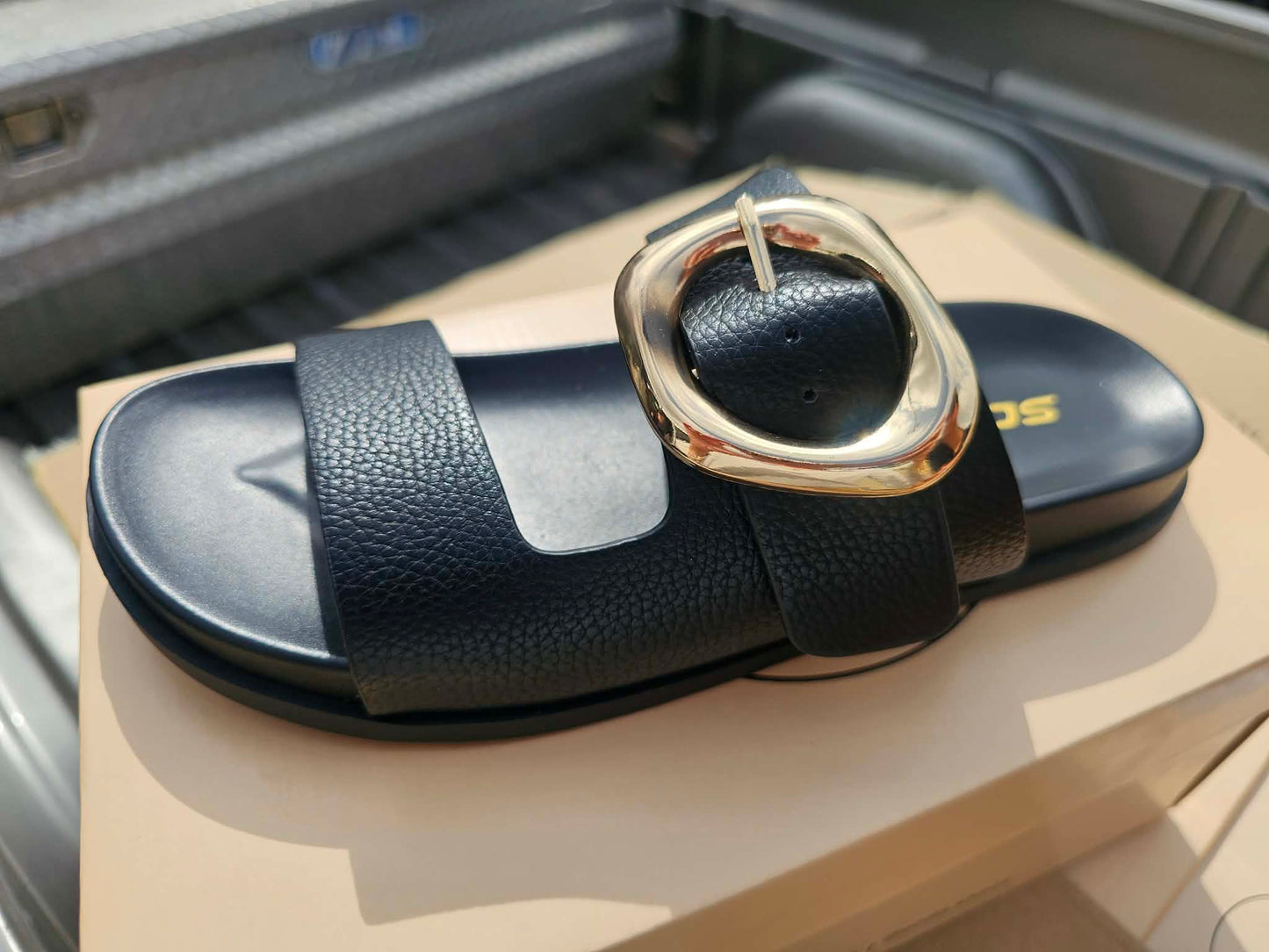 Speed- Black Sandals