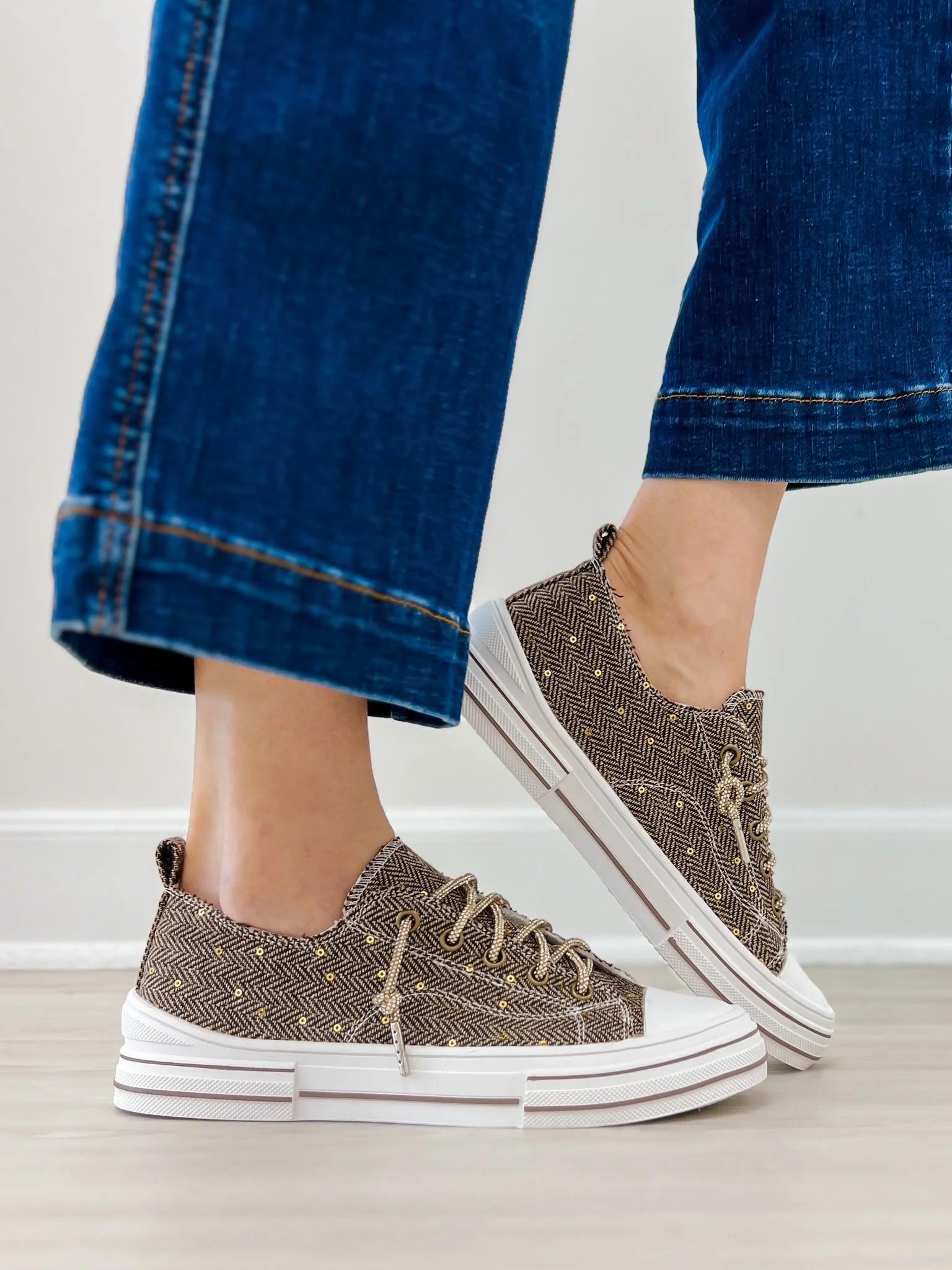 Aman Tailor Sneakers
