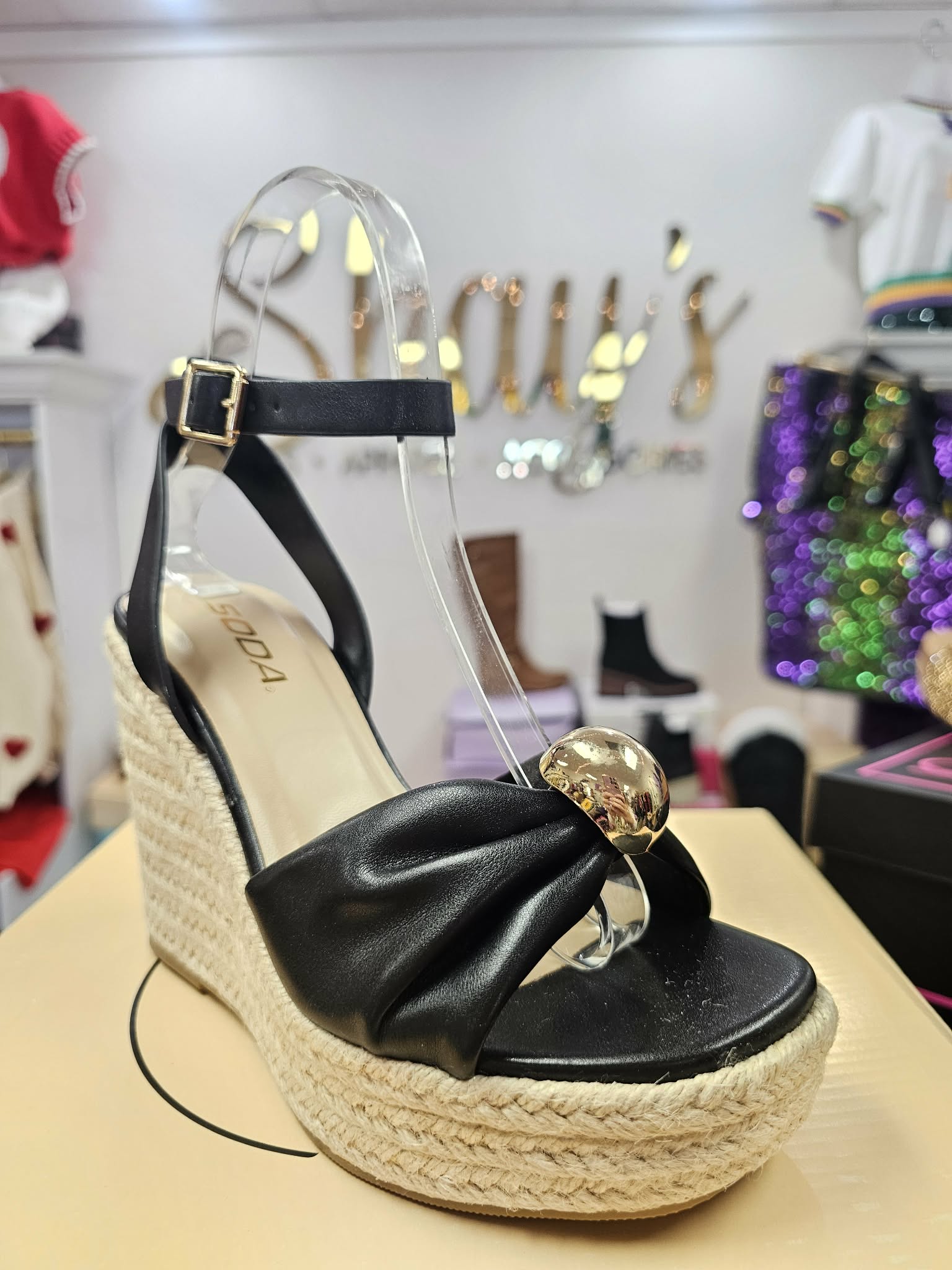Farmer- Gold Button Wedge