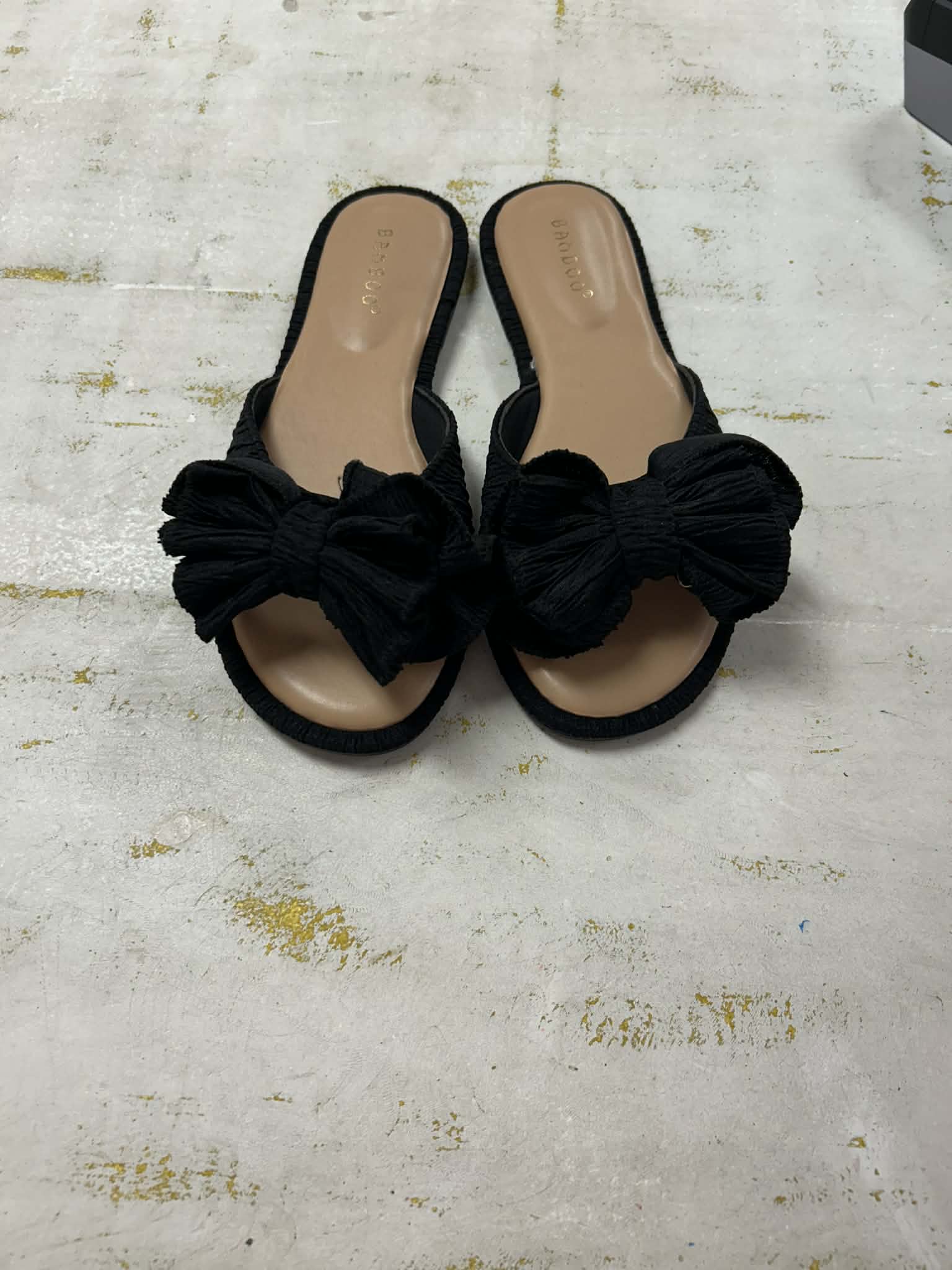 NOTION-Black Bow Sandal
