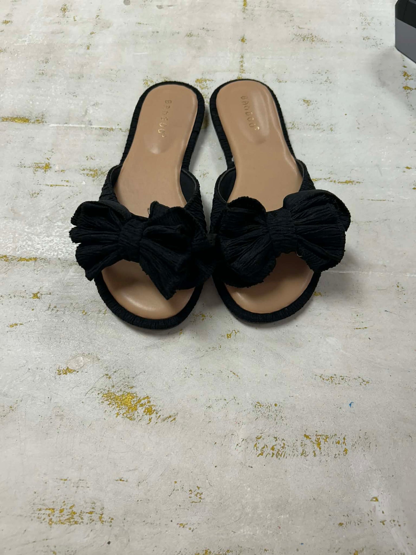 NOTION-Black Bow Sandal
