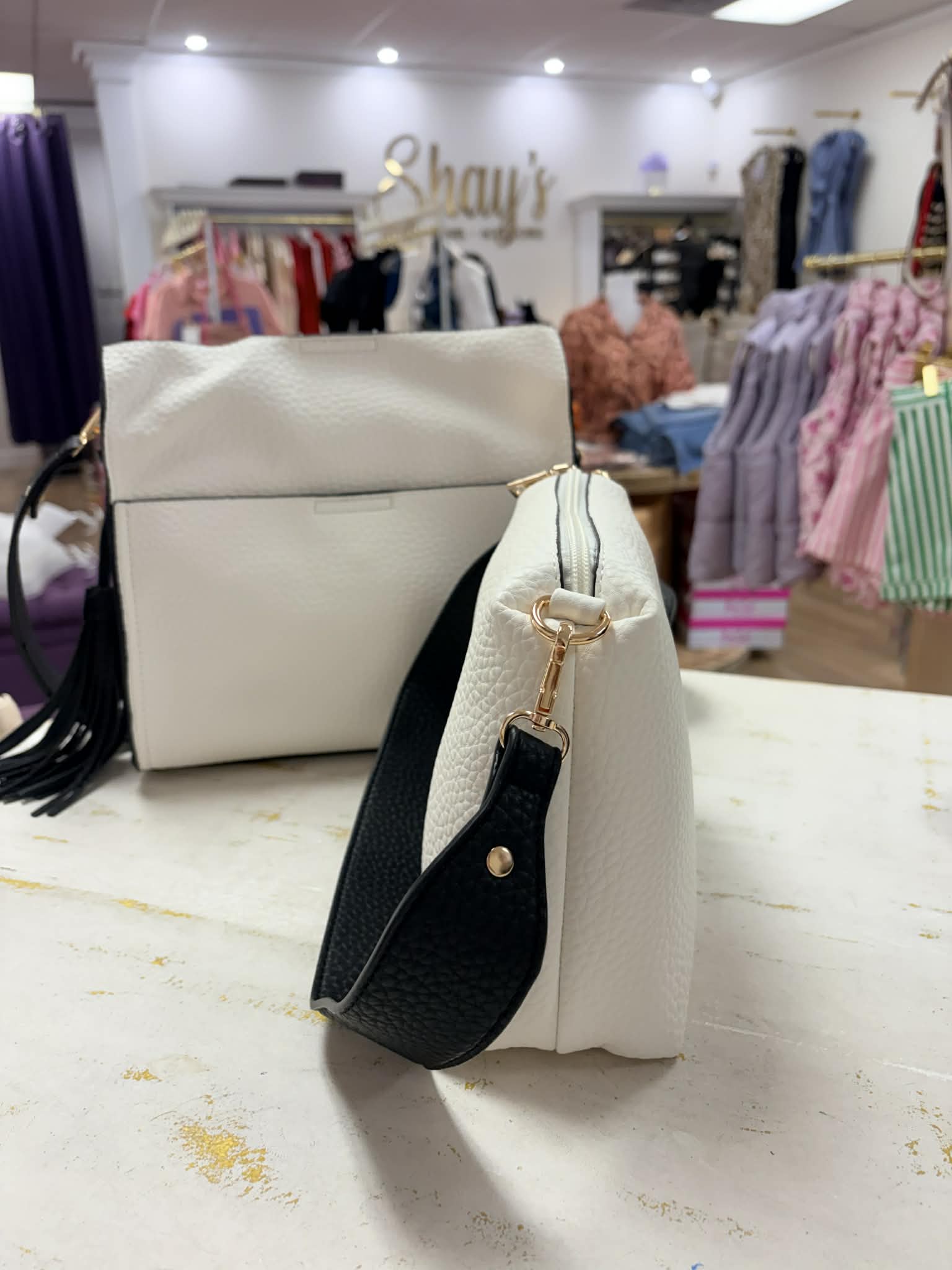 LYLA- 2 in 1 Bucket Bag
