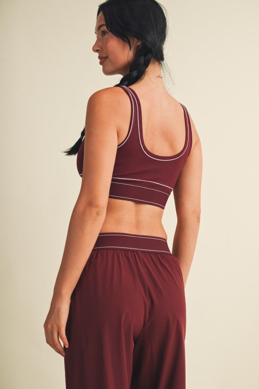 Contrast Threads Sports Bra