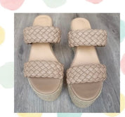 Everett Platform Clog - Taupe