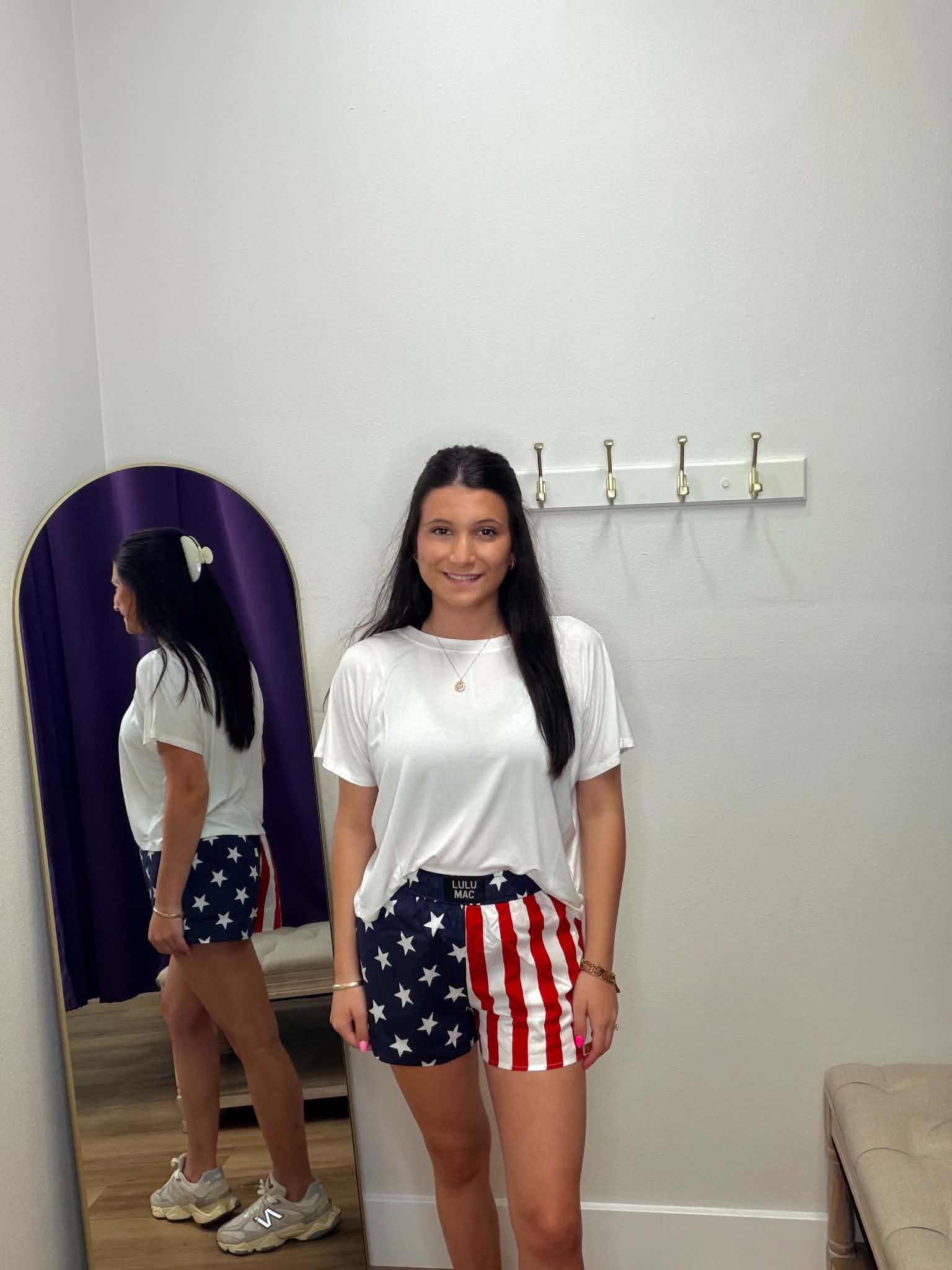 LULU MAC FLAG SHORT
