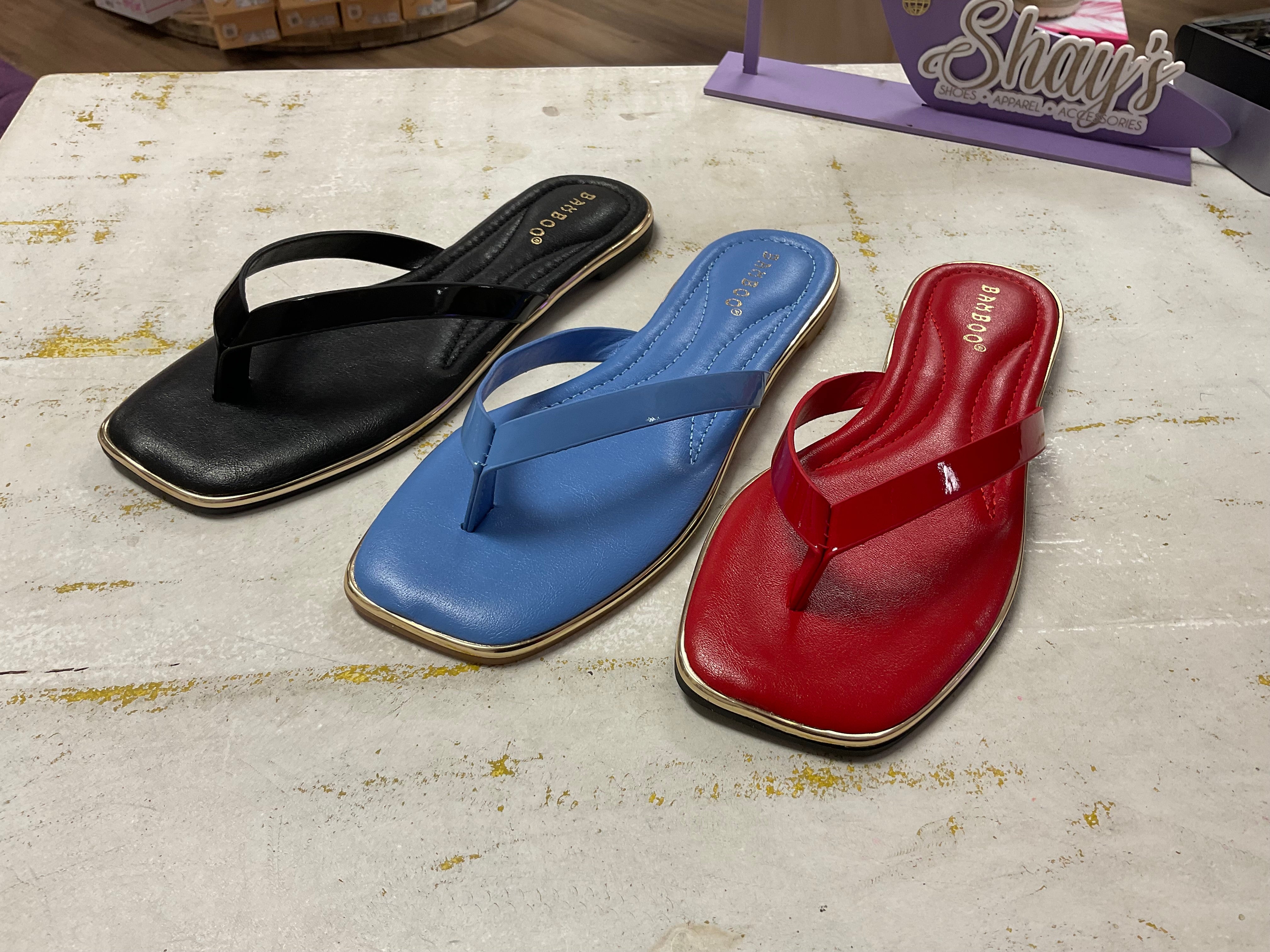 Pointer Thong Sandal