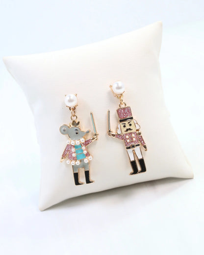 Mouse King and Nutcracker Earring Pink