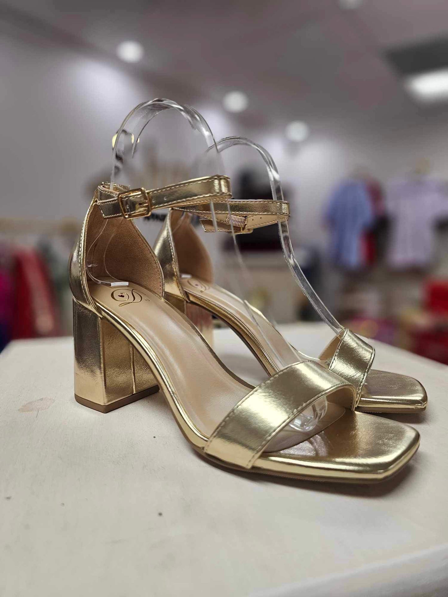 Larch Metallic Gold Heel