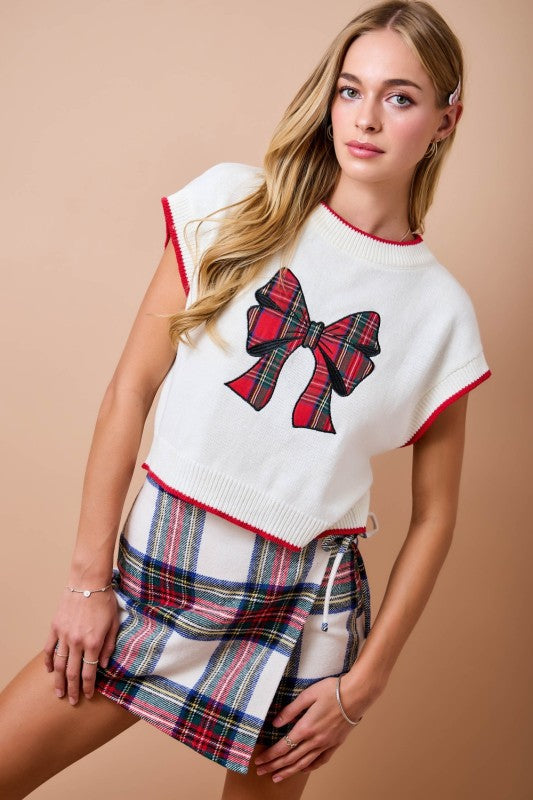 Christmas Sweater w/ Plaid Bow Appliqué
