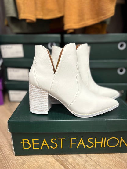 Brooklyn White Boot