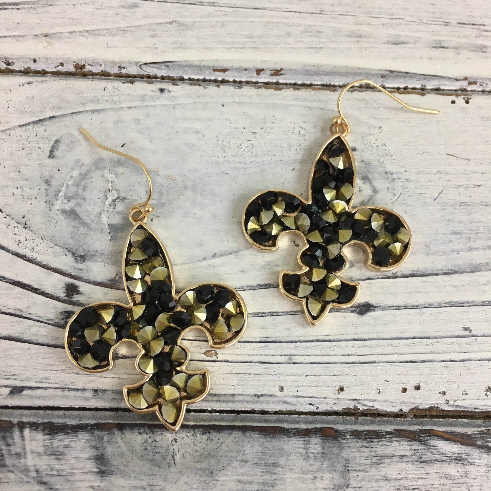 Black & Gold Fleur de Lis Stone Earrings