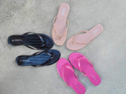 Rylie Thong Sandal - BLACK