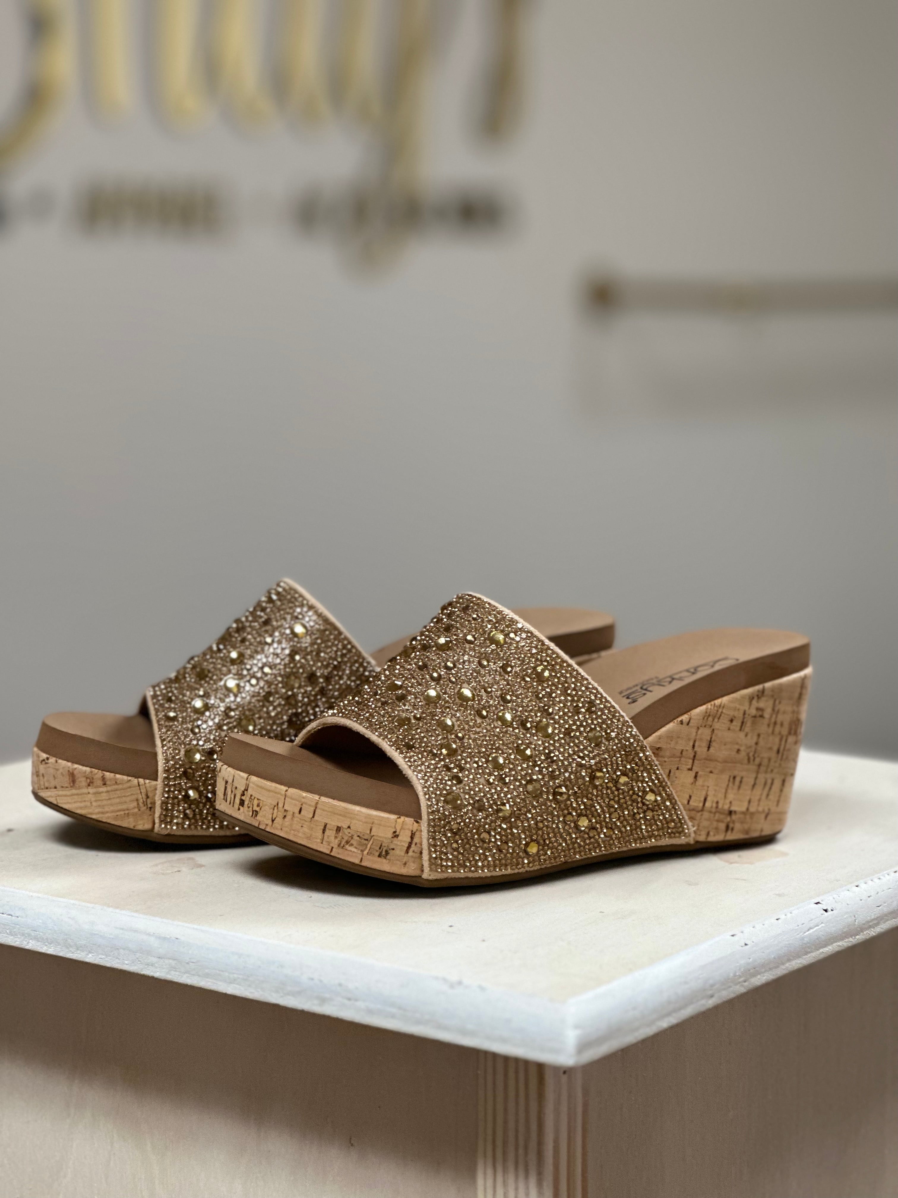 Corky's Sunlight Wedge