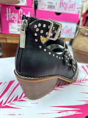 Corky's Cackle Mary Janes