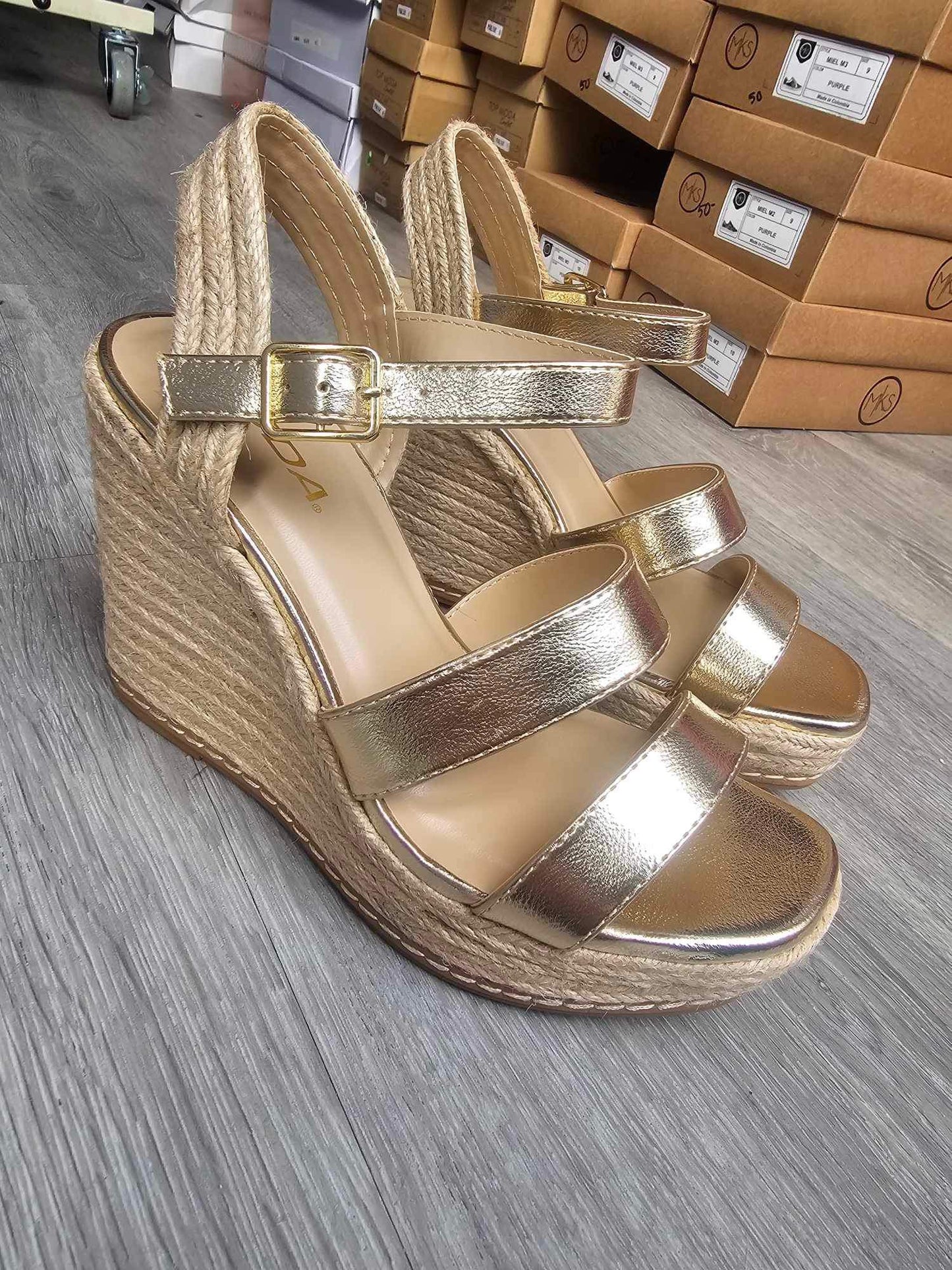 Lavinia- Espadrille Wedge Gold