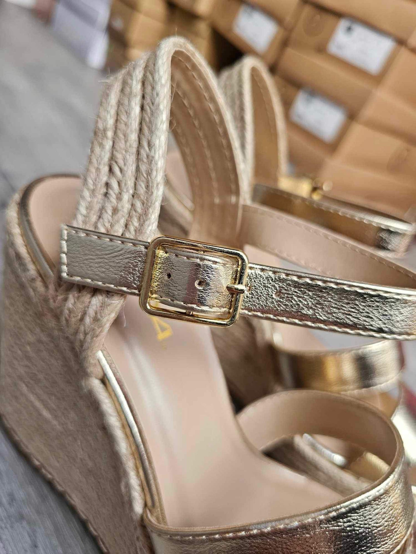 Lavinia- Espadrille Wedge Gold