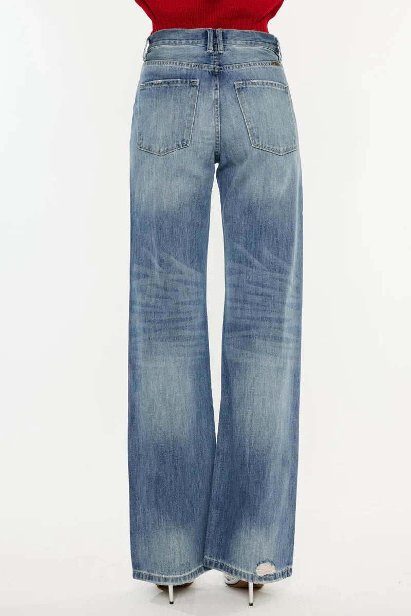 Montana Ultra High Rise 90's Flare Jeans - MEDIUM WASH