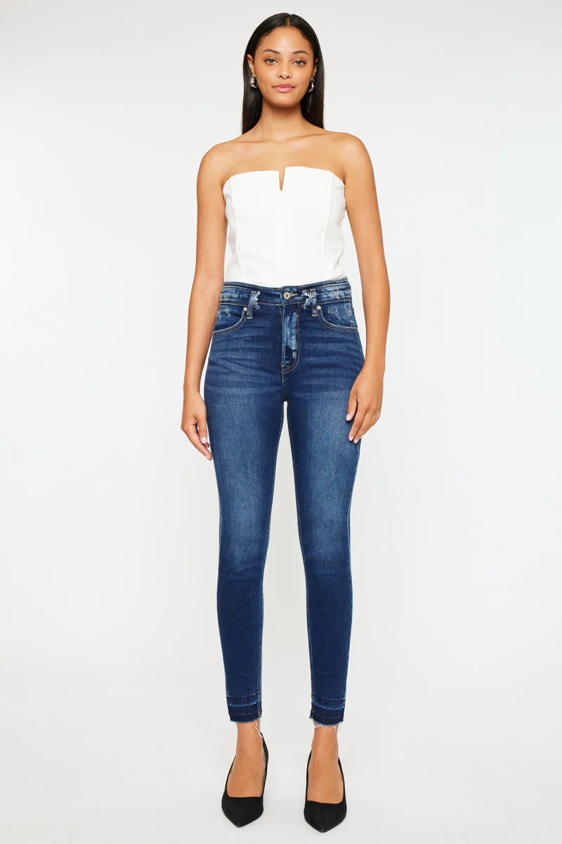 Mackena Skinny Jeans - DARK WASH