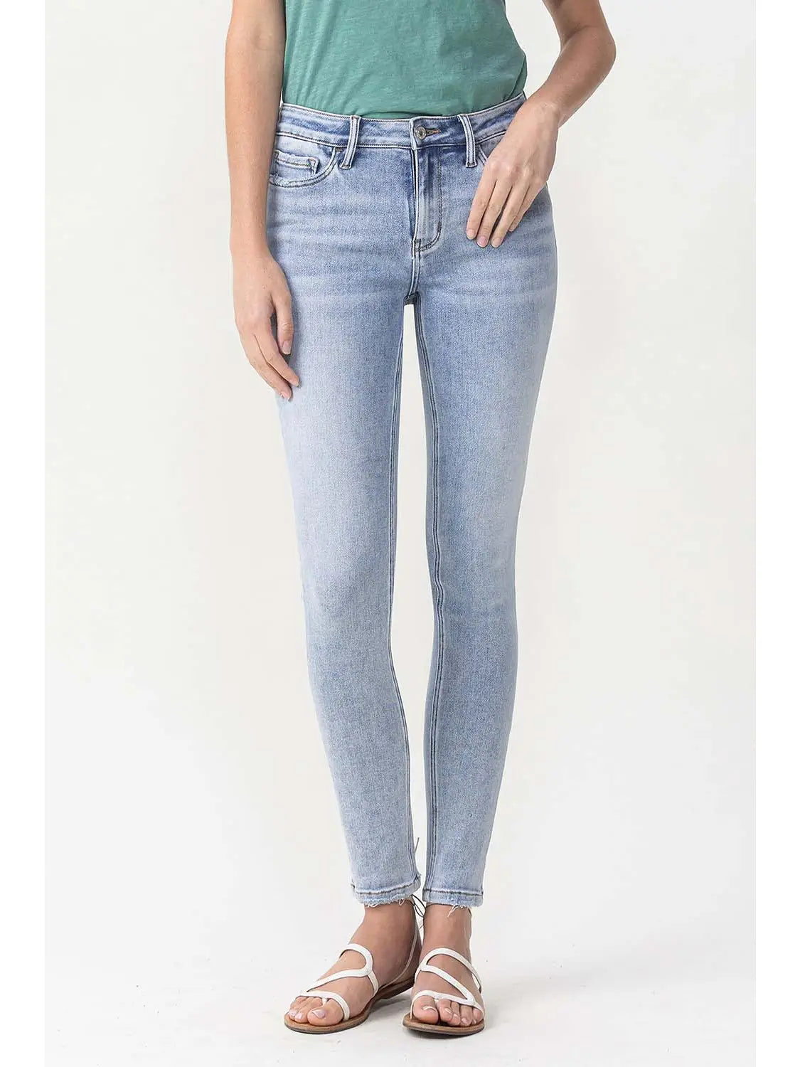 Lover Skinny Jeans - LIGHT WASH