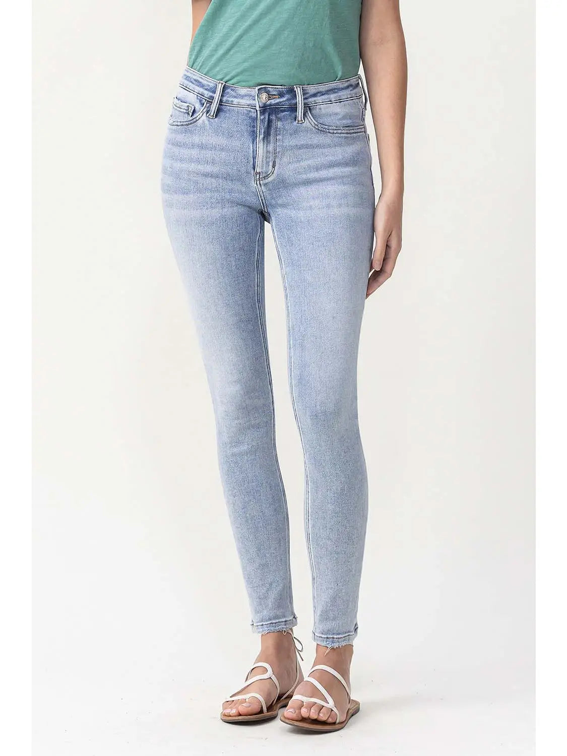 Lover Skinny Jeans - LIGHT WASH