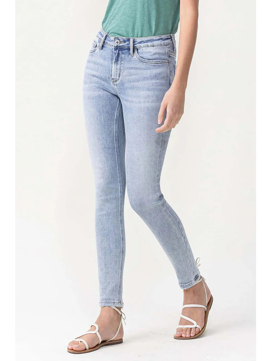 Lover Skinny Jeans - LIGHT WASH